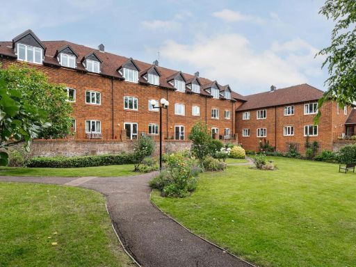 Similar property image