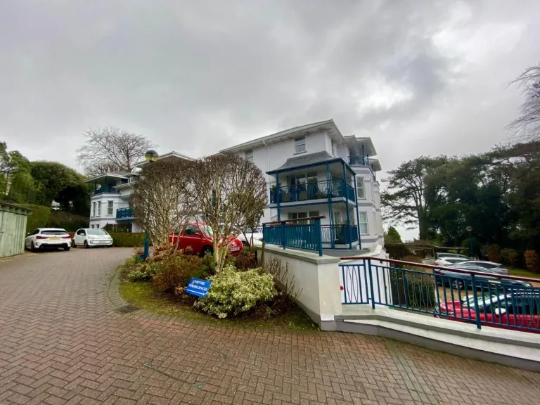 property Compatible Images}