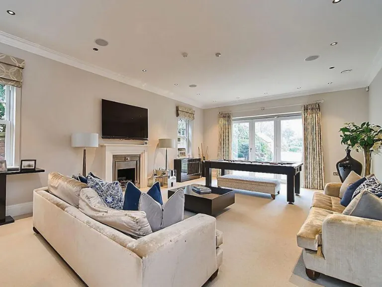 property Compatible Images}