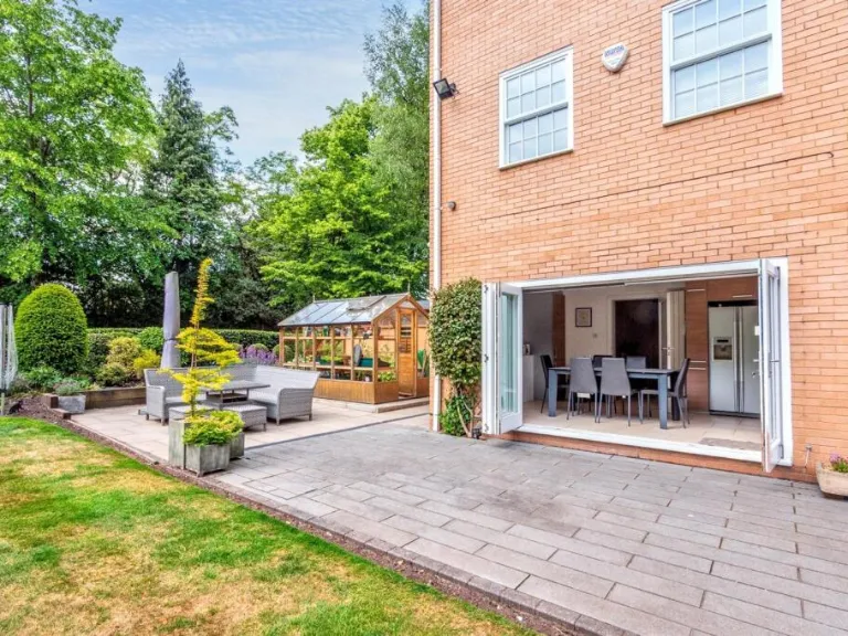 property Compatible Images}