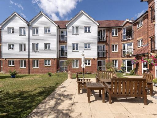 Similar property image