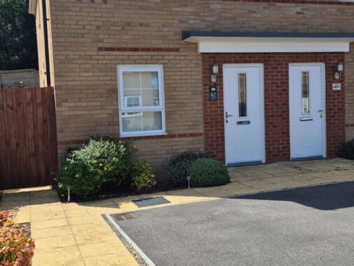 Similar property image