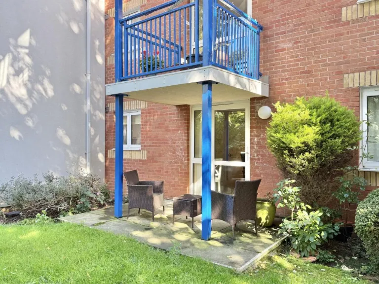 property Compatible Images}