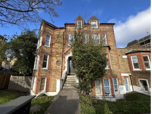 Similar property image