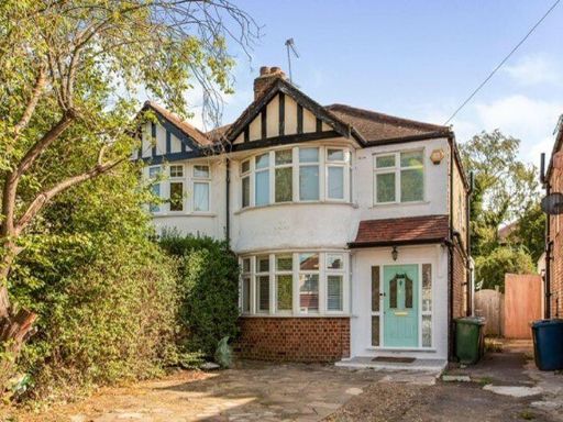 Similar property image