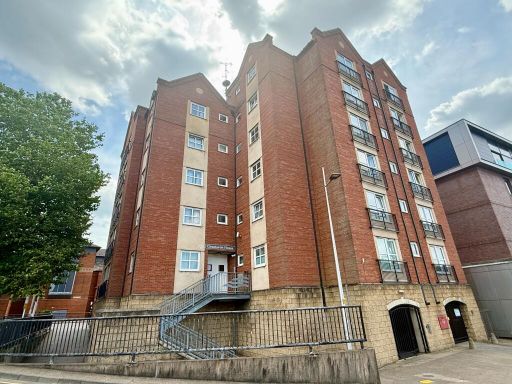 Similar property image