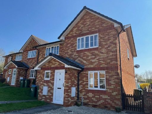 Similar property image