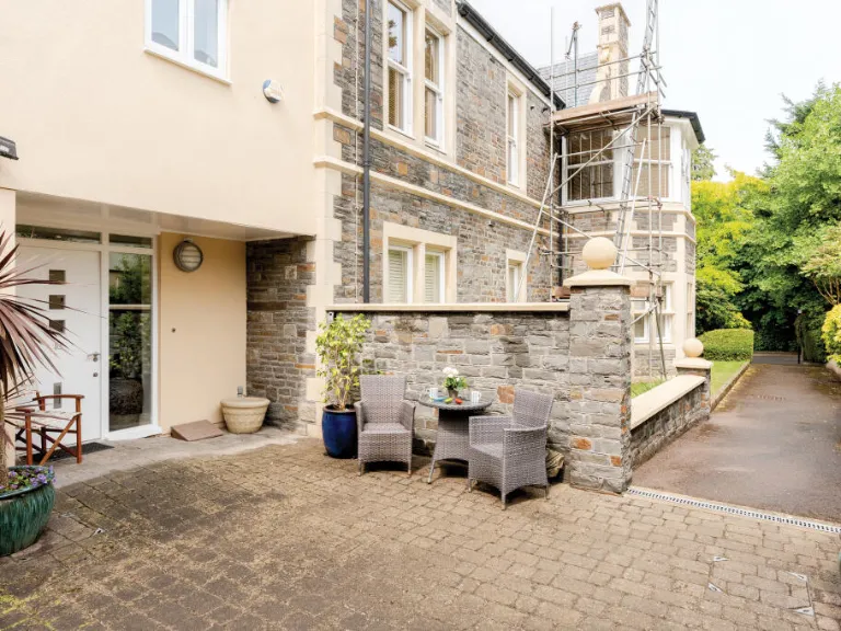 property Compatible Images}