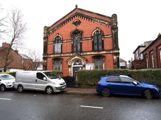 Similar property image