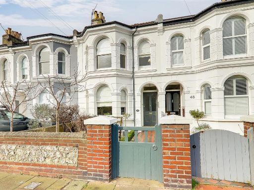 Similar property image