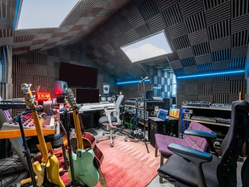 property Low res Images}