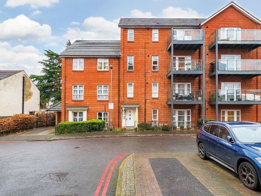 Similar property image