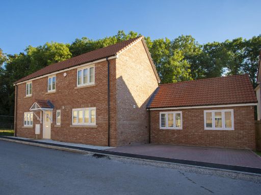 Similar property image