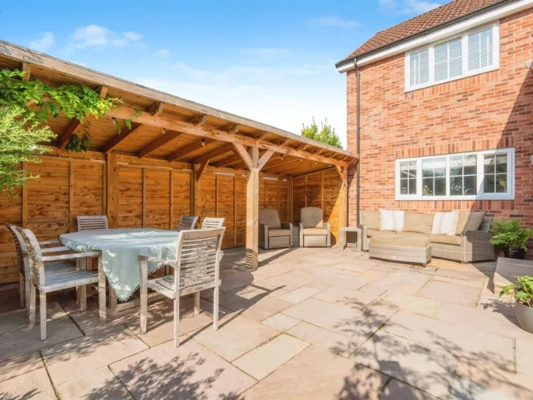 property Compatible Images}