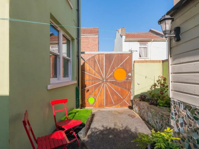 property Compatible Images}