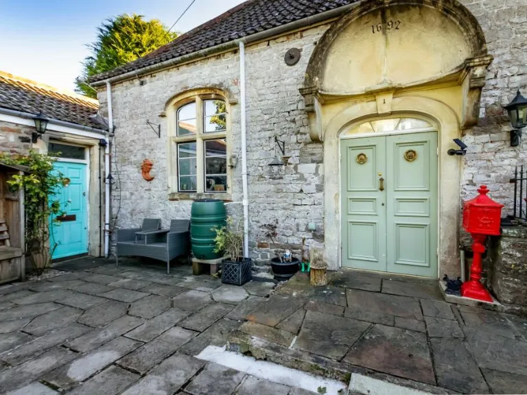 property Compatible Images}