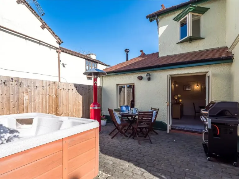 property Compatible Images}