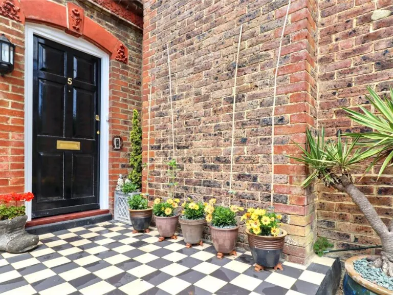 property Compatible Images}