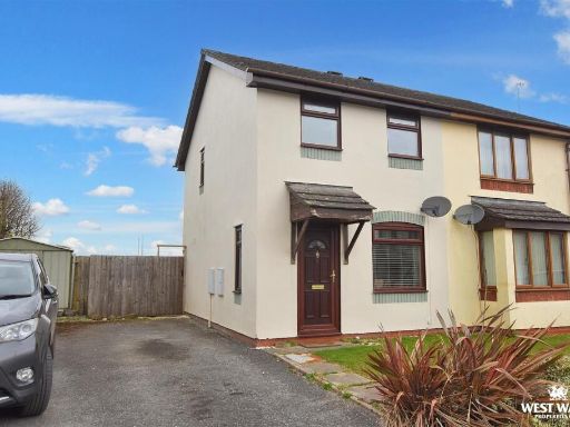 Similar property image