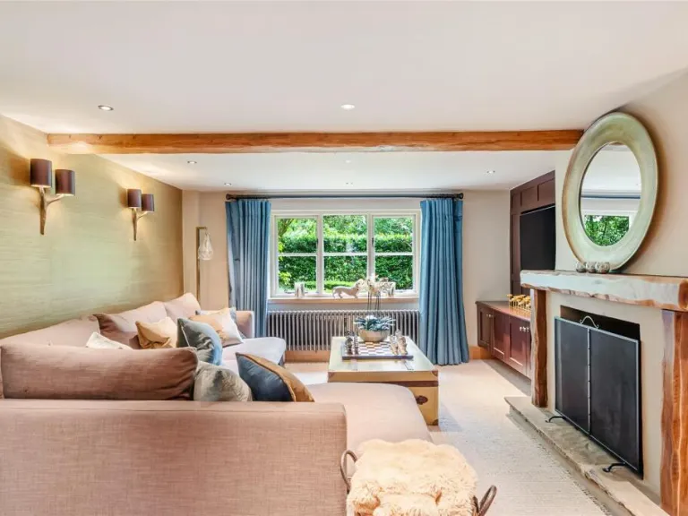 property Compatible Images}