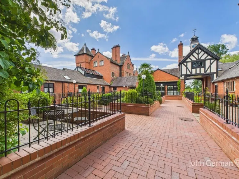 property Compatible Images}