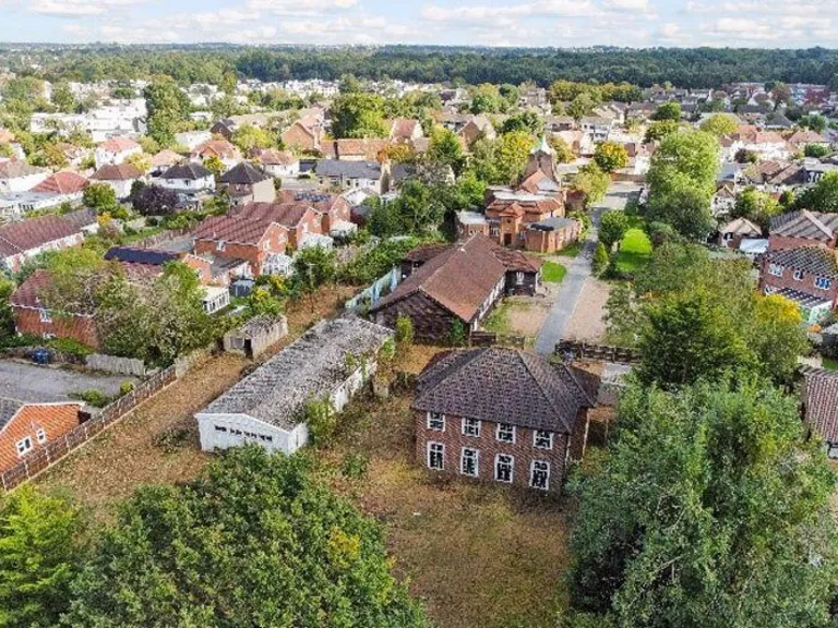 property Compatible Images}