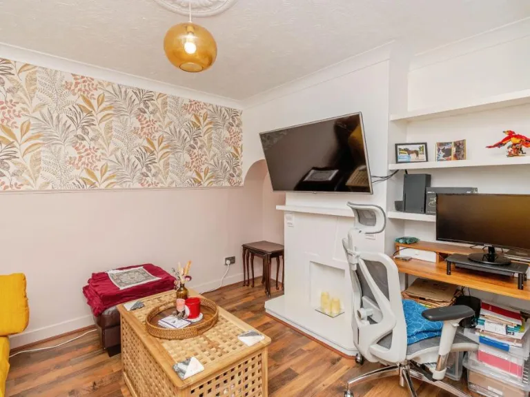 property Compatible Images}