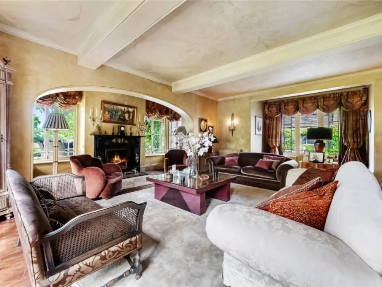 property Compatible Images}