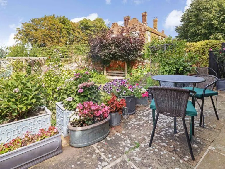 property Compatible Images}