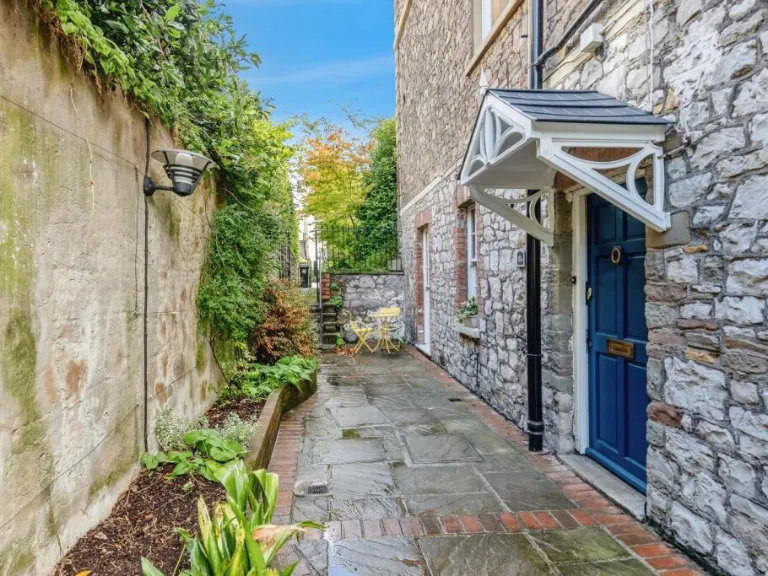 property Compatible Images}