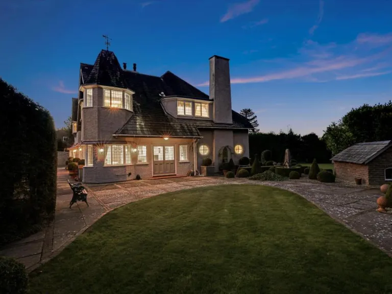 property Compatible Images}