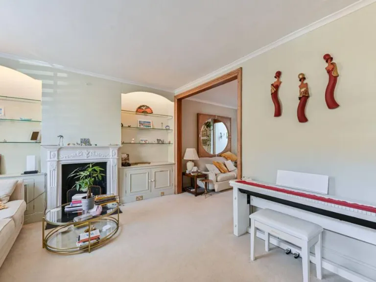 property Compatible Images}