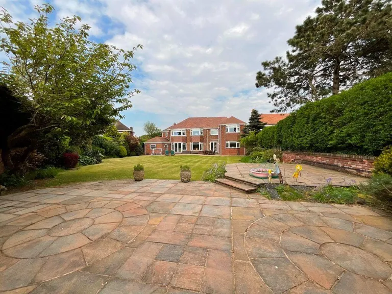 property Compatible Images}