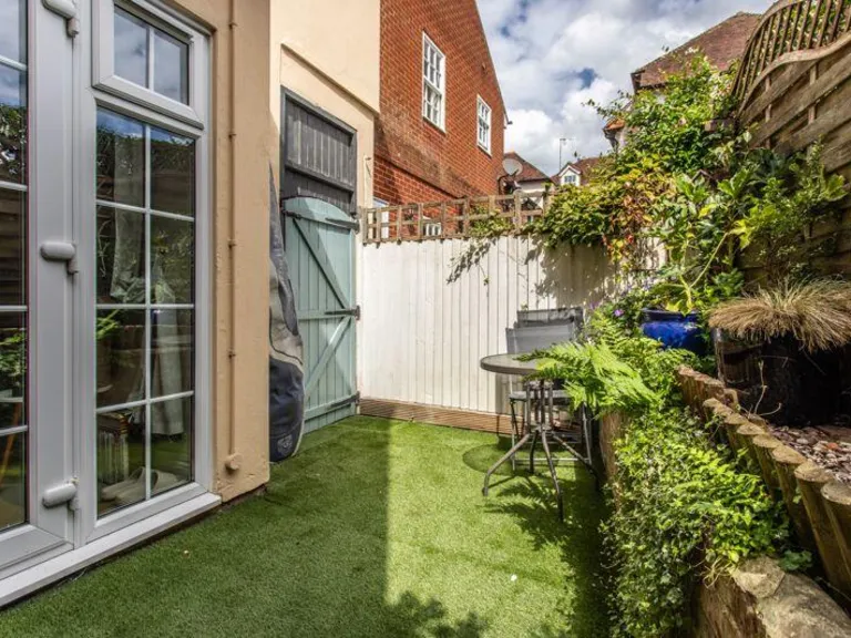 property Compatible Images}