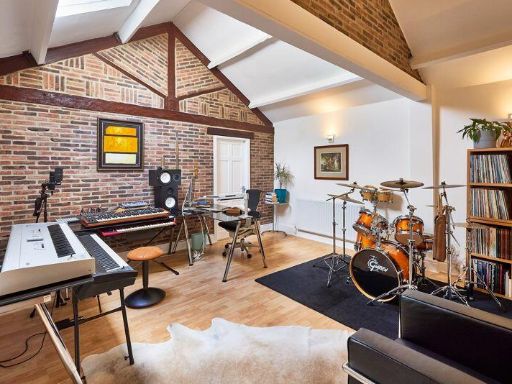 property Low res Images}