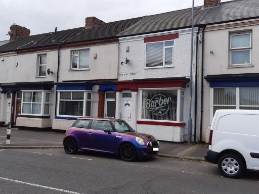 Similar property image