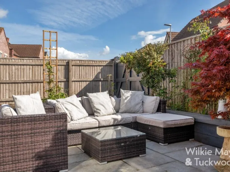 property Compatible Images}