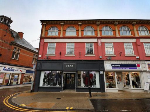 Similar property image