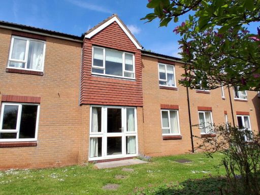 Similar property image