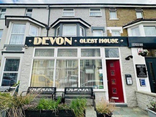 Similar property image