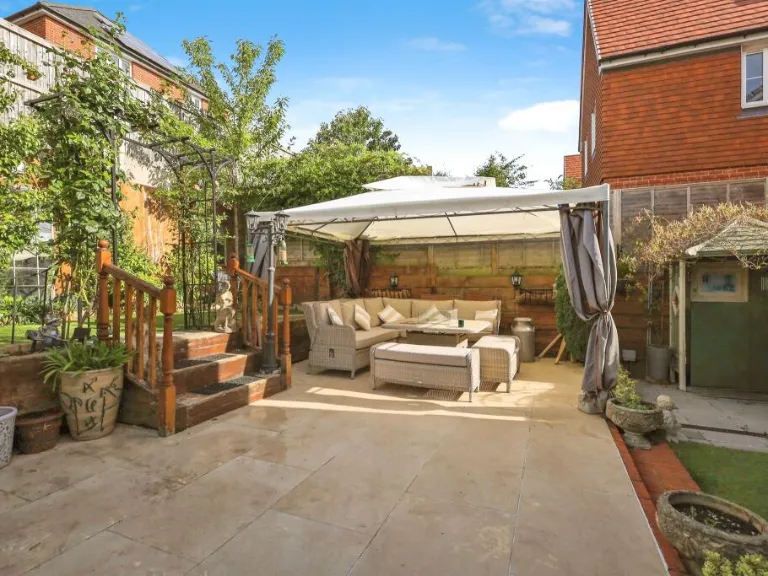 property Compatible Images}