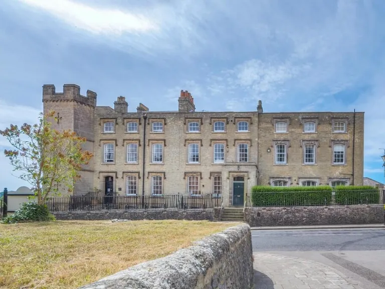 property Compatible Images}