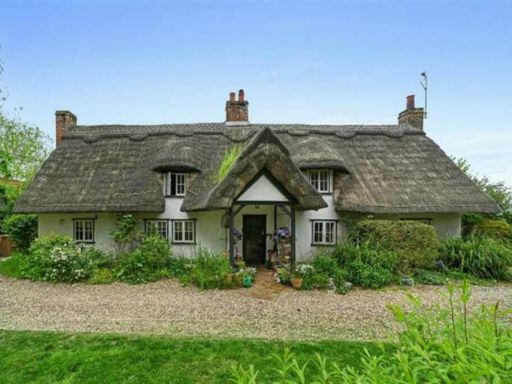 Similar property image