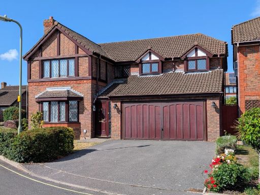 Similar property image