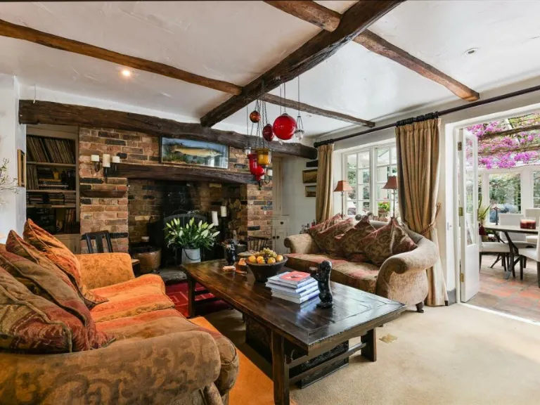 property Compatible Images}
