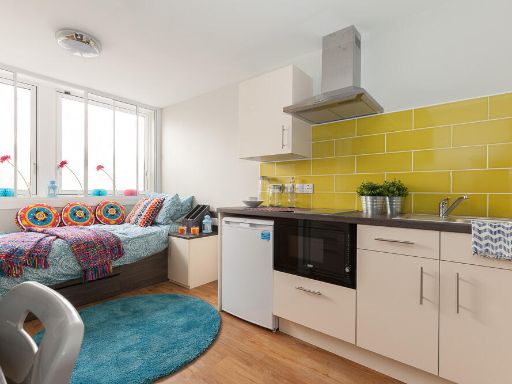 Similar property image