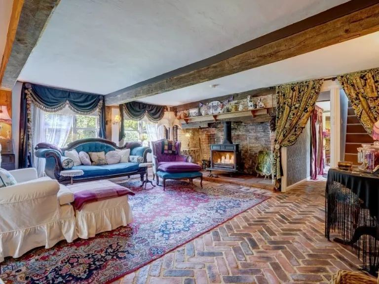 property Compatible Images}