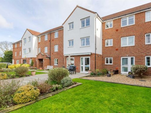 Similar property image