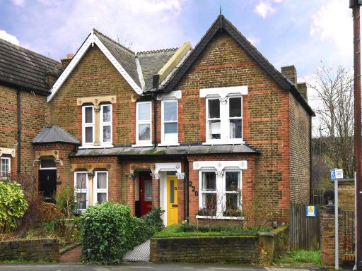 Similar property image