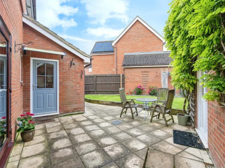 property Compatible Images}